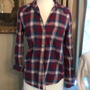 Plaid long sleeve shirt